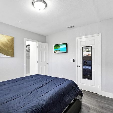 Newly Renovated/Near Sunny Isles Beach/Fre-Parking North Miami Beach Buitenkant foto
