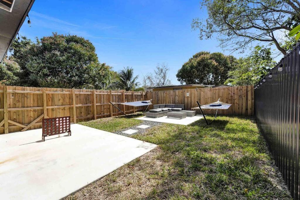 Newly Renovated/Near Sunny Isles Beach/Fre-Parking North Miami Beach Buitenkant foto